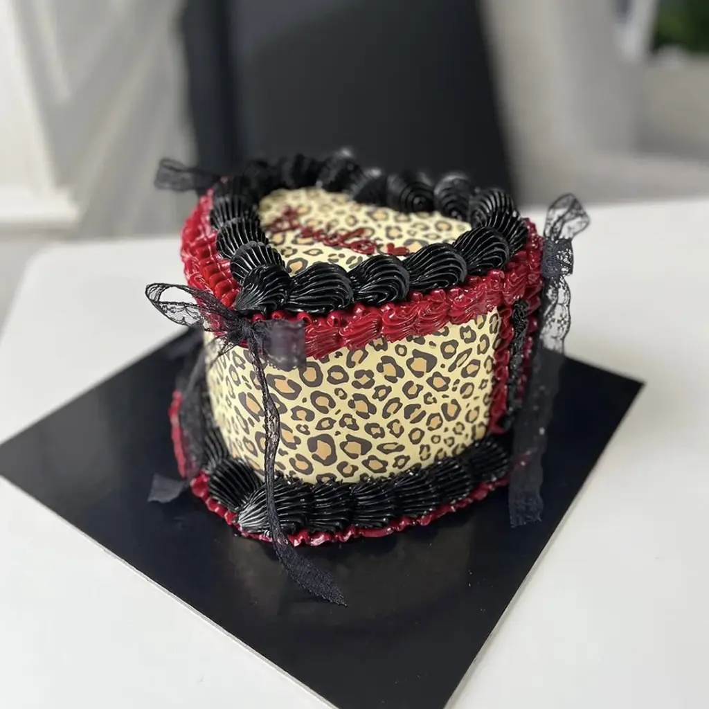 Alanya bride to be ( bekarlığa veda) pastası leopar temalı, Alanya Butik Pasta