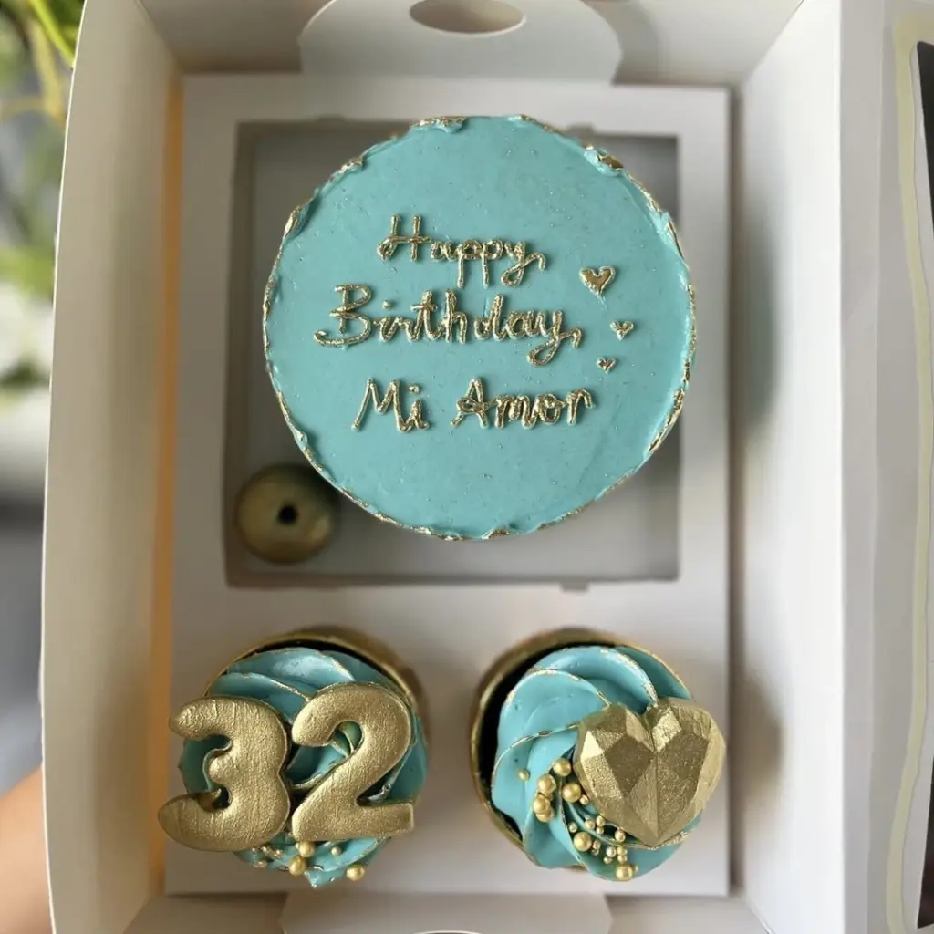 Alanya pasta ve cupcake seti , turkuaz ve kalp tasarımlı set, alanya butik pasta